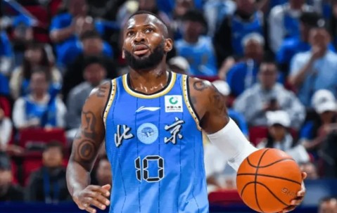 半岛体育官方入口-拦不住！杰曼半场10中7，三分6中5得到21分3助攻1抢断