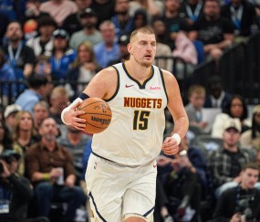 安全可靠-鏖战45分钟！约基奇：我没有任何疲劳感 双加时打破时间限制正常